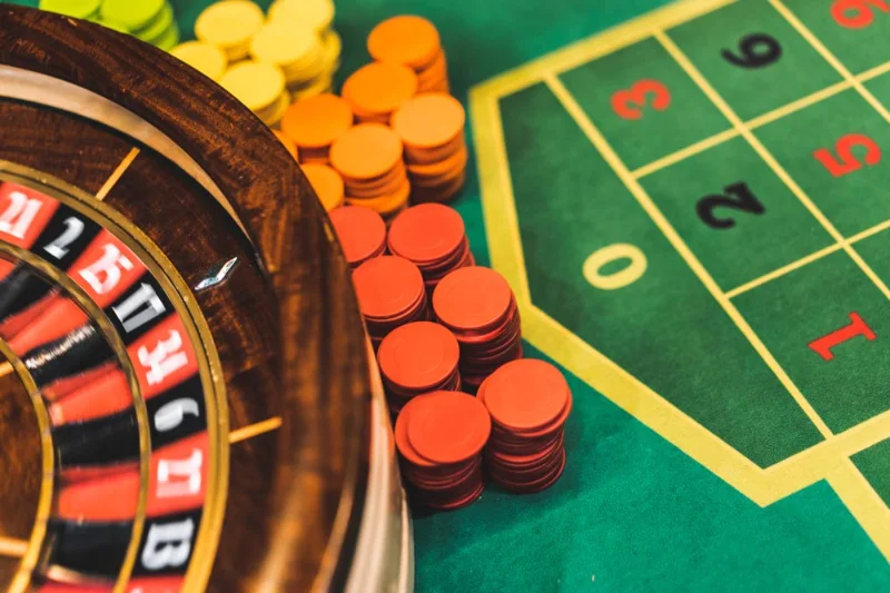 Cách chơi Roulette chiến thắng bằng cược vòng ngoài